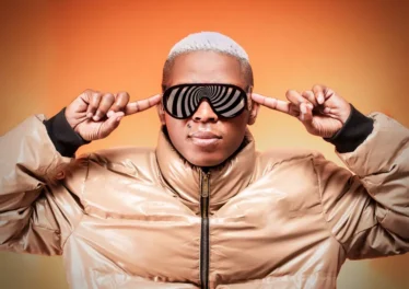 Blaq Major, Mzamo Ngcobo, Gwill & DJ Kap - Ke December Afro House King