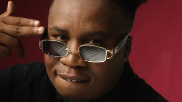 DJ Manzo SA - NCHOOO Afro House King
