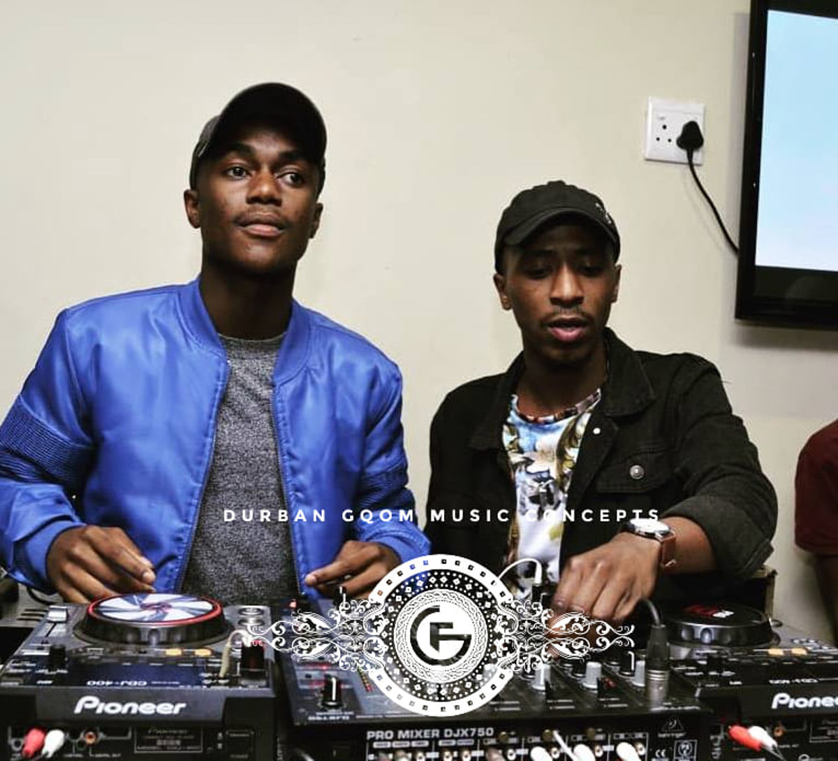 Unknown Artist - GqomFridays Mix Vol.122 (Mixed By Abashana boNjandini)