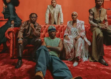 Kabza De Small - Hennessy Cypher (feat. Jaivah, Ms Banks, Blaqbonez, Joey B & Femi One) Afro House King