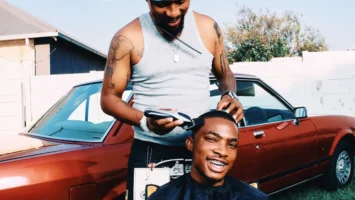 Royal MusiQ & Uncle Waffles - Jaiva Phezkombede (feat. Cowboii) Afro House King