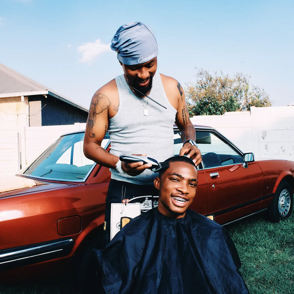 Royal MusiQ & Uncle Waffles - Jaiva Phezkombede (feat. Cowboii)