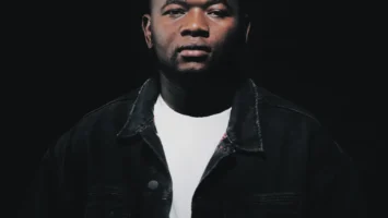 TheologyHD & Beekay Monalayzzar - Hello Afro House King