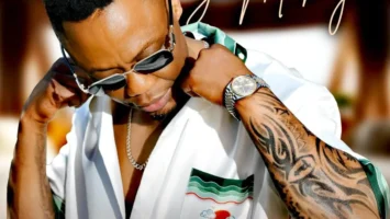 DJ Tira, Zee Nxumalo & Prince Bulo - Ungenamali Afro House King