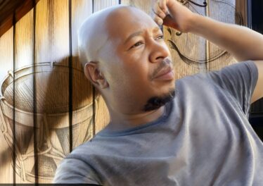 Lowa master - Mpatlele Molekane Afro House King