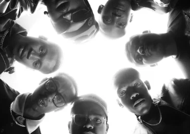 Mulest Vankay, Bosso Ya Makgawate, Nimza The Bull & Focalistic - Le Kae Fela Banna (feat. Scotts Maphuma & Uncool MC) Afro House King