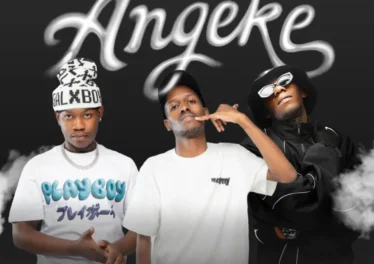 TitoM, Yuppe & Officixl Rsa - Angeke (feat. Beekay, Kaypee, LAW_ZA & Mowkayy) Afro House King