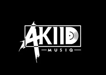 AkiidMusiq - Sgaadush Afro House King