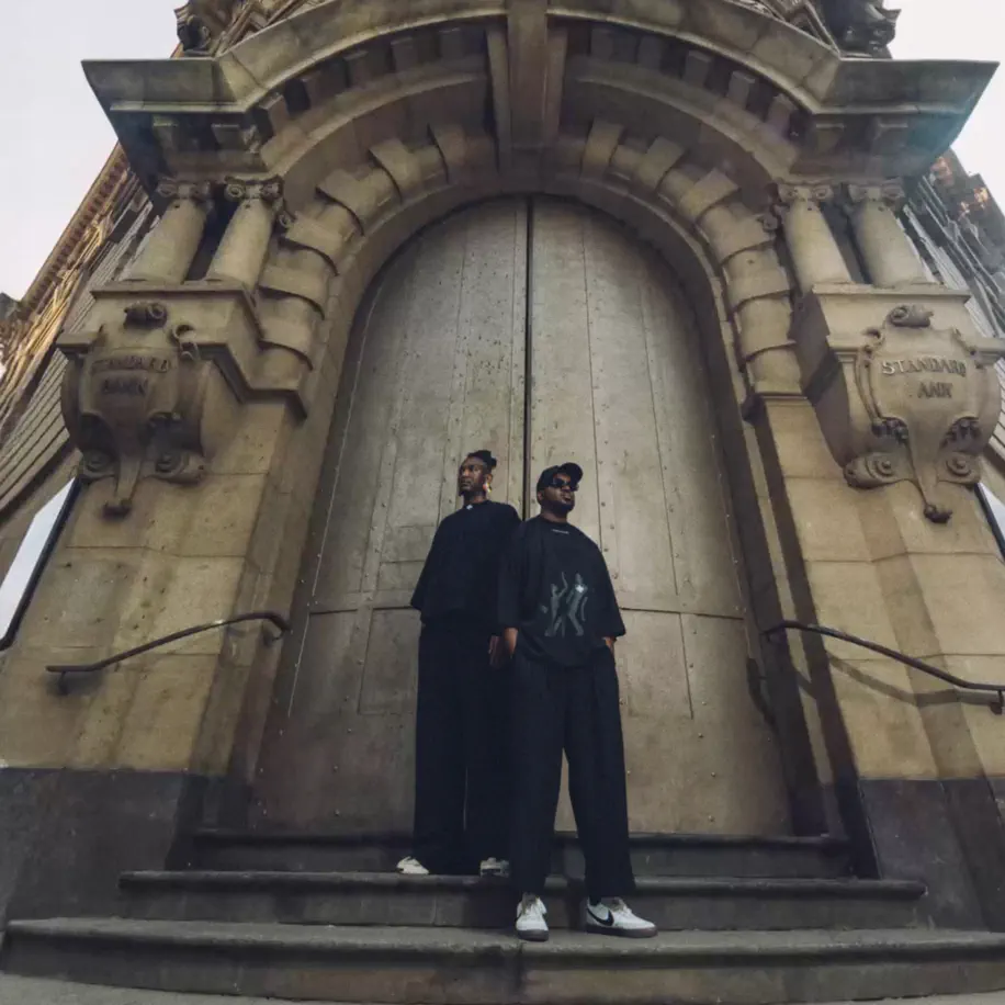  John Lundun, uBeyond & Nobuhle - Ingoma