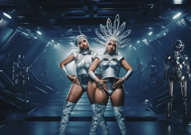 Tango Supreme & Mbuxx - Makhekhe (feat. Mdeshkayro & Cyfred) 7 Tango Supreme & Mbuxx - Makhekhe (feat. Mdeshkayro & Cyfred) Afro House King