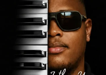 Moscow On Keys - Inhloso Yam (feat. Ladi Adiosoul, Madunusa, Msihleza & Jazzmonk) Afro House King